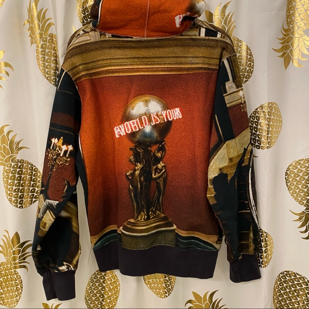 Supreme Scarface The World Is Yours Sweatshirt- M - Picture 15 of 16
